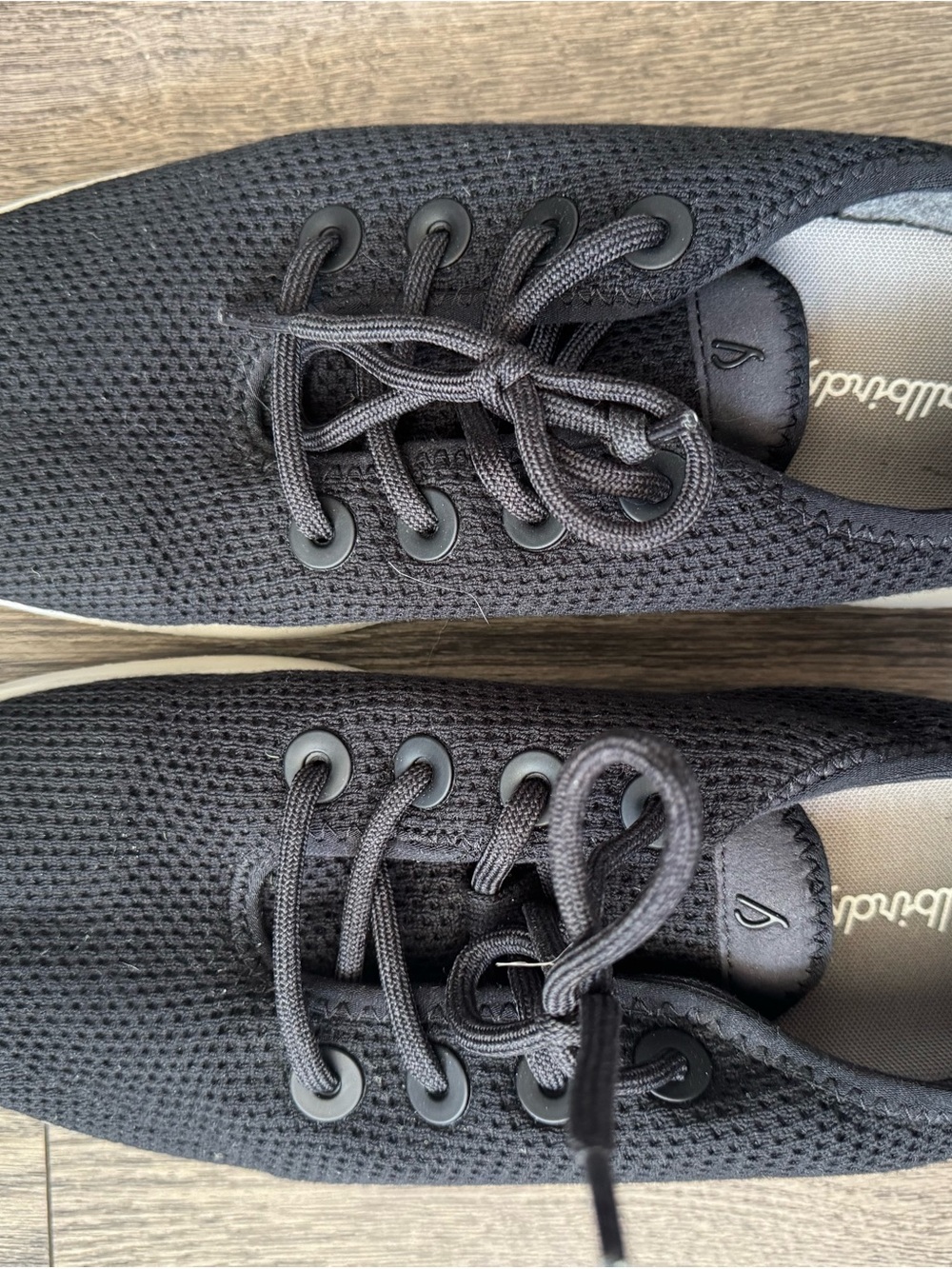 Men's Wool Runners NZ| Black | White Sole | Size 9
